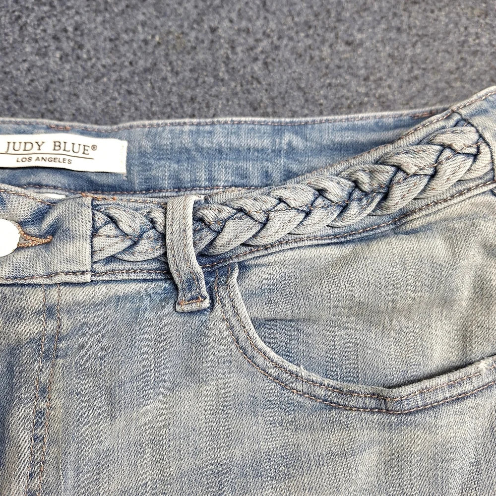 Judy Blue Los Angeles Denim Cut-Off  Shorts, Size 2XL, Style#JB150098LT
